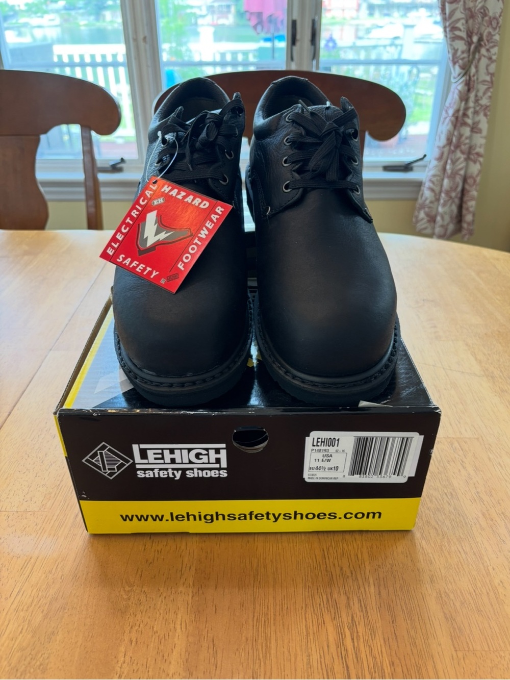 Lehigh Safety Shoes Men's Size 11 (E/W) New in Box NWT
